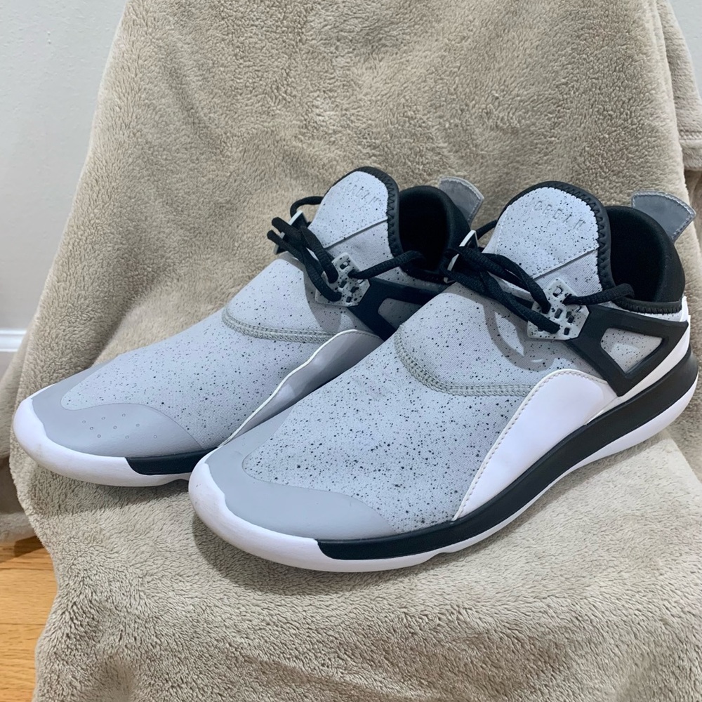 Jordan Lunarlon - 89 Edition - black, white, grey and speckled cement